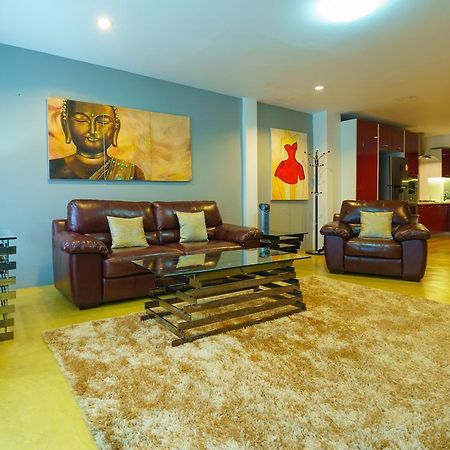 Luxury Town House In The Heart Of The Old City Čiang Mai Exteriér fotografie