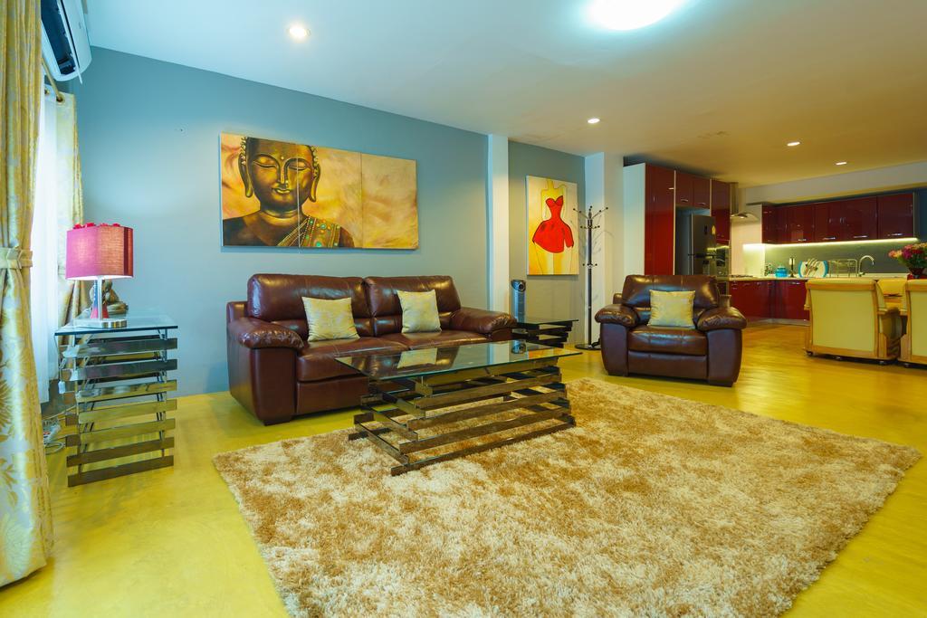Luxury Town House In The Heart Of The Old City Čiang Mai Exteriér fotografie